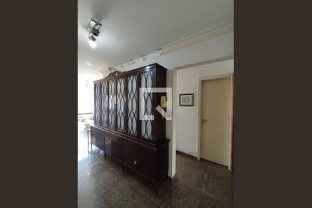 Sala de casa à venda com 4 quartos, 280m² em Cursino, São Paulo