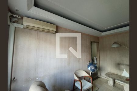 Quarto de casa à venda com 4 quartos, 280m² em Cursino, São Paulo