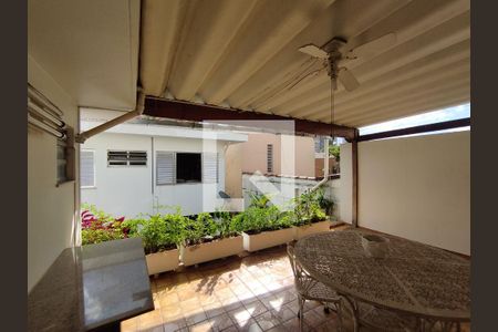 Quintal dos fundos de casa à venda com 4 quartos, 280m² em Cursino, São Paulo