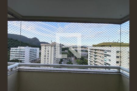 Varanda - Sala de apartamento à venda com 3 quartos, 73m² em Camorim, Rio de Janeiro