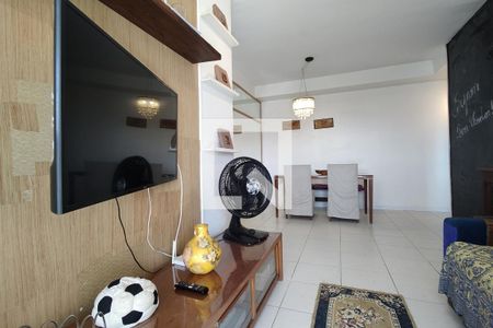 Sala de apartamento para alugar com 3 quartos, 73m² em Camorim, Rio de Janeiro