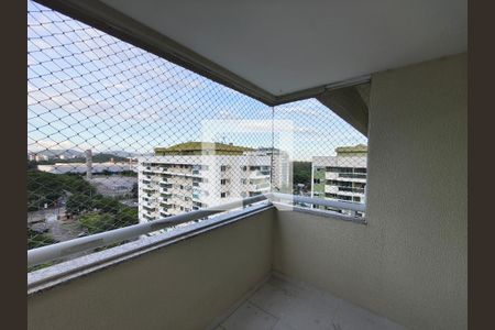 Varanda - Sala de apartamento à venda com 3 quartos, 73m² em Camorim, Rio de Janeiro