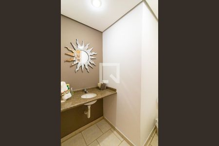 Banheiro Suíte 2 de casa à venda com 4 quartos, 393m² em Loteamento Caminhos de San Conrado (sousas), Campinas