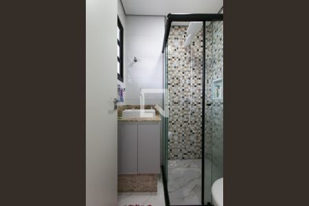 Banheiro de apartamento para alugar com 1 quarto, 30m² em Itaquera, São Paulo
