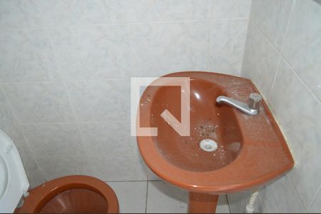 Banheiro de serviço de casa à venda com 4 quartos, 300m² em Cursino, São Paulo