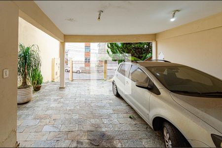 Garagem de casa à venda com 3 quartos, 210m² em Santa Lúcia, Belo Horizonte