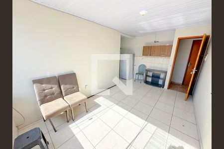 Sala de apartamento para alugar com 1 quarto, 40m² em Ingleses Norte, Florianópolis