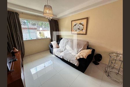 Sala de casa à venda com 3 quartos, 150m² em Jardim Vila Galvao, Guarulhos