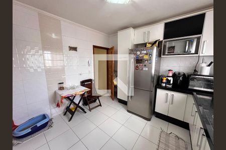 Cozinha de casa à venda com 3 quartos, 150m² em Jardim Vila Galvao, Guarulhos