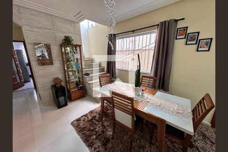 Sala de casa à venda com 3 quartos, 150m² em Jardim Vila Galvao, Guarulhos
