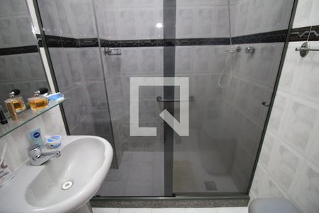 Banheiro de apartamento à venda com 2 quartos, 72m² em Penha, Rio de Janeiro