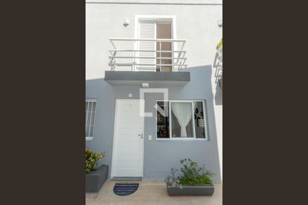 Fachada da Casa de casa à venda com 1 quarto, 65m² em Jardim da Campina, São Paulo