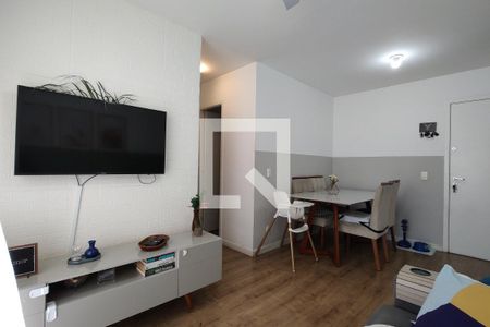 Sala de apartamento para alugar com 2 quartos, 60m² em Taquara, Rio de Janeiro