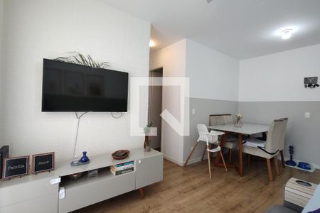 Sala de apartamento para alugar com 2 quartos, 60m² em Taquara, Rio de Janeiro