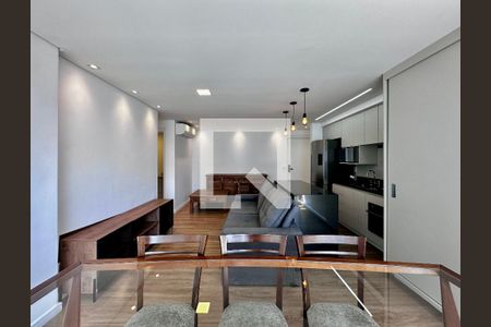 Sala de apartamento para alugar com 2 quartos, 70m² em Jardim das Acacias, São Paulo