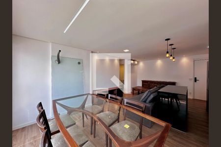 Sala de apartamento para alugar com 2 quartos, 70m² em Jardim das Acacias, São Paulo
