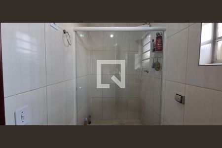 Banheiro de casa à venda com 3 quartos, 110m² em Vila Alzira, Santo André