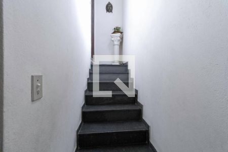 Escada - Casa 2 de casa à venda com 3 quartos, 270m² em São Gotardo, Belo Horizonte