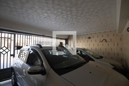 Garagem de casa para alugar com 4 quartos, 234m² em Jardim Brasil (zona Norte), São Paulo