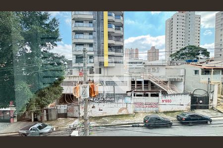 Vista da Suíte de apartamento à venda com 2 quartos, 140m² em Vila Valparaíso, Santo André