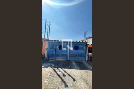 Fachada de casa à venda com 2 quartos, 230m² em Jardim Marek, Santo André