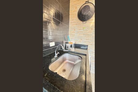 Área de Serviço de casa à venda com 2 quartos, 230m² em Jardim Marek, Santo André