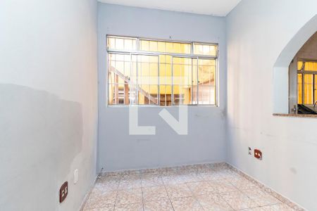 Sala de casa para alugar com 2 quartos, 60m² em Vila Curuçá Velha, São Paulo