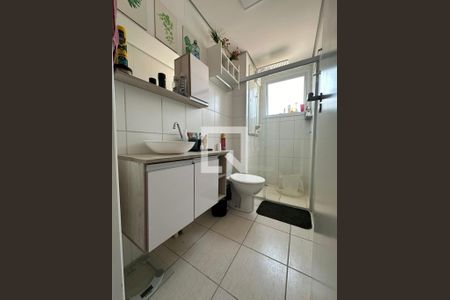 Banheiro de apartamento à venda com 2 quartos, 68m² em Residencial das Flores, Várzea Paulista