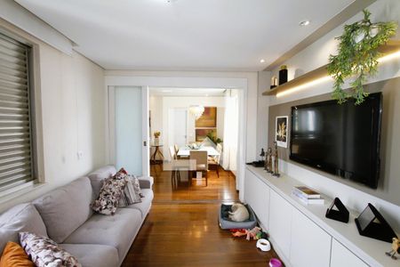 Sala de estar de apartamento à venda com 4 quartos, 145m² em Gutierrez, Belo Horizonte