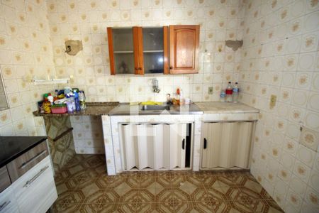 Cozinha de casa à venda com 3 quartos, 90m² em Irajá, Rio de Janeiro