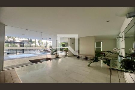 Hall de entrada de apartamento para alugar com 3 quartos, 130m² em Jardins, São Paulo