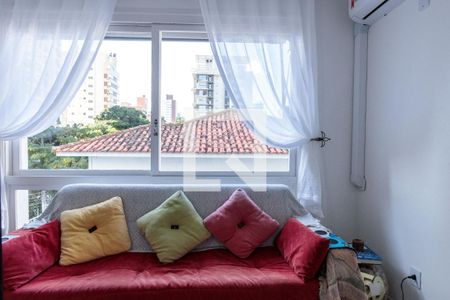 Sala de apartamento à venda com 2 quartos, 72m² em Petrópolis, Porto Alegre