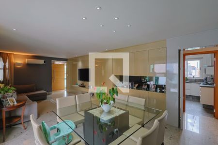 Sala de apartamento à venda com 4 quartos, 162m² em Carmo, Belo Horizonte