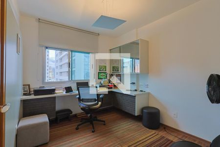  Quarto 1 de apartamento à venda com 4 quartos, 162m² em Carmo, Belo Horizonte