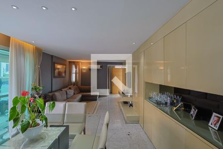 Sala de apartamento à venda com 4 quartos, 162m² em Carmo, Belo Horizonte