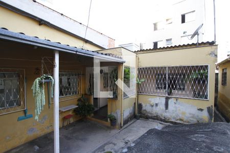 Quintal de casa à venda com 7 quartos, 338m² em Salgado Filho, Belo Horizonte