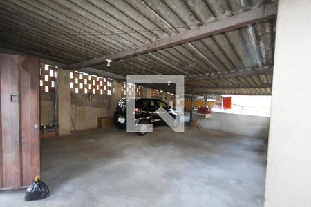 Garagem de casa à venda com 7 quartos, 338m² em Salgado Filho, Belo Horizonte