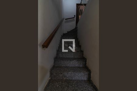 Escada de casa à venda com 3 quartos, 100m² em Parque Boturussu, São Paulo