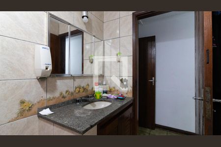 Banheiro de casa à venda com 3 quartos, 252m² em Jardim Popular, São Paulo