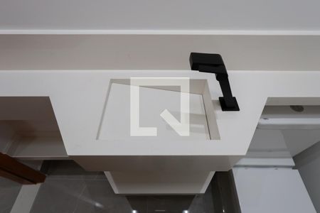 Lavabo de casa à venda com 3 quartos, 185m² em Vila Roque, São Paulo