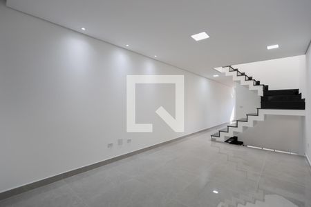 Sala de casa à venda com 3 quartos, 185m² em Vila Roque, São Paulo