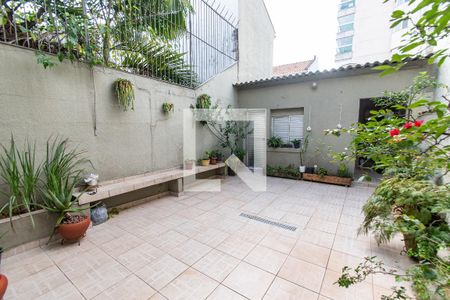 Quintal de casa à venda com 3 quartos, 112m² em Vila Mariana, São Paulo