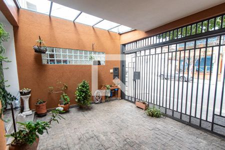 Garagem de casa à venda com 3 quartos, 112m² em Vila Mariana, São Paulo