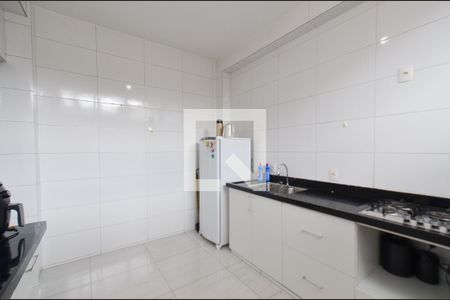 Cozinha de casa para alugar com 2 quartos, 120m² em Santa Ines, Belo Horizonte