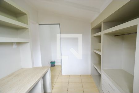 Quarto 2/ closet de casa para alugar com 2 quartos, 120m² em Santa Ines, Belo Horizonte