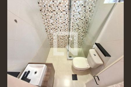 Banheiro de apartamento para alugar com 1 quarto, 33m² em Centro, Rio de Janeiro