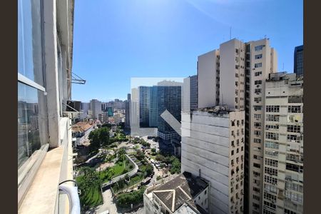 Vista da sala de apartamento para alugar com 1 quarto, 33m² em Centro, Rio de Janeiro