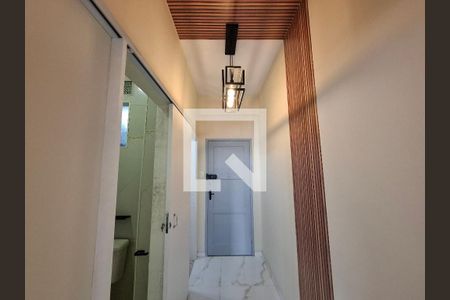 Corredor de apartamento para alugar com 1 quarto, 33m² em Centro, Rio de Janeiro
