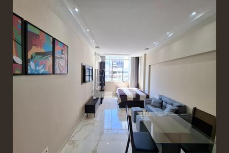 Sala/Quarto de apartamento para alugar com 1 quarto, 33m² em Centro, Rio de Janeiro