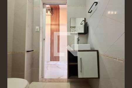 Banheiro de apartamento para alugar com 1 quarto, 33m² em Centro, Rio de Janeiro
